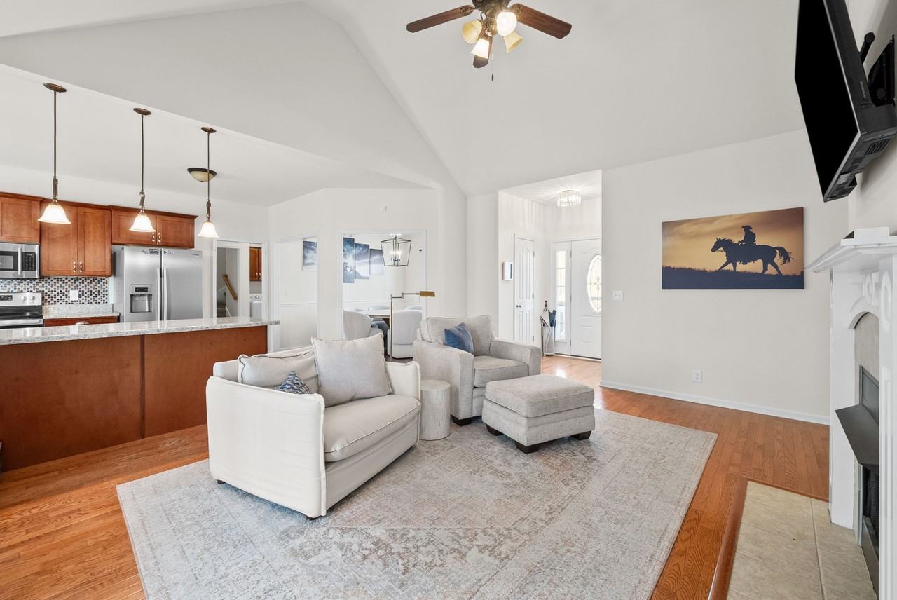 567 Winding Bluff Way #NA - Photo 7 of 38