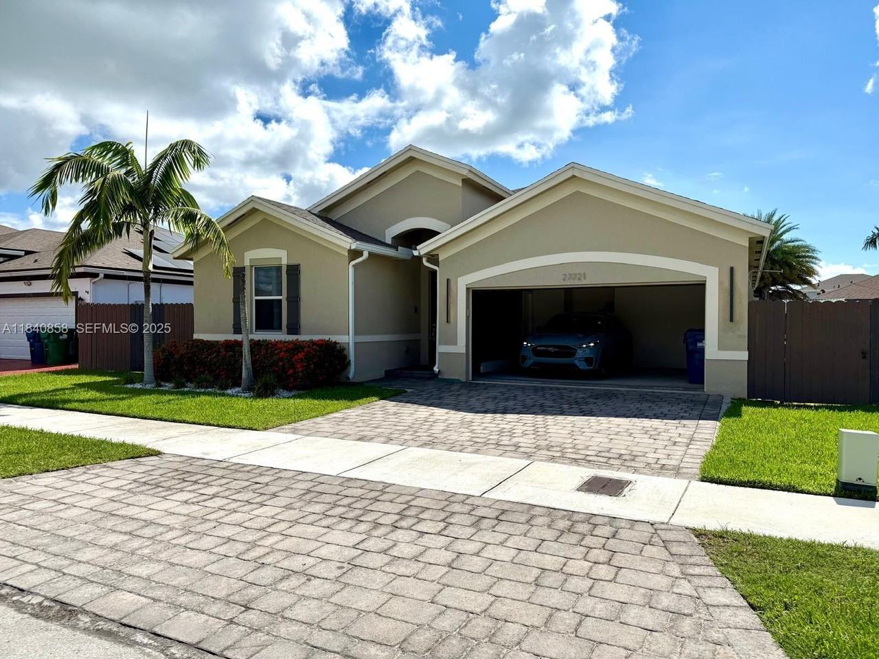 27721 Southwest 134th Court - Photo 4 of 32