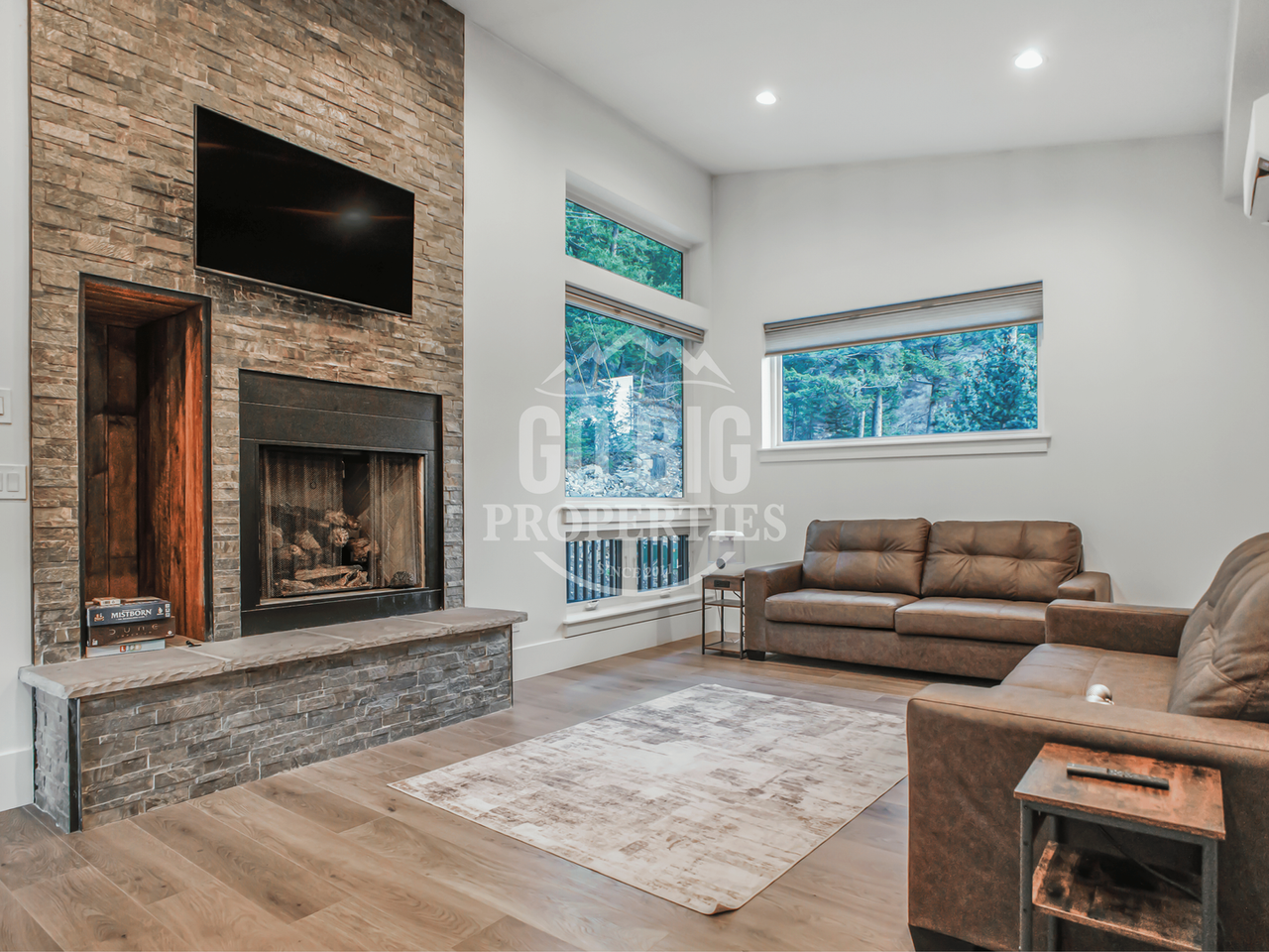 55190 Gallatin Rd - Photo 4 of 21