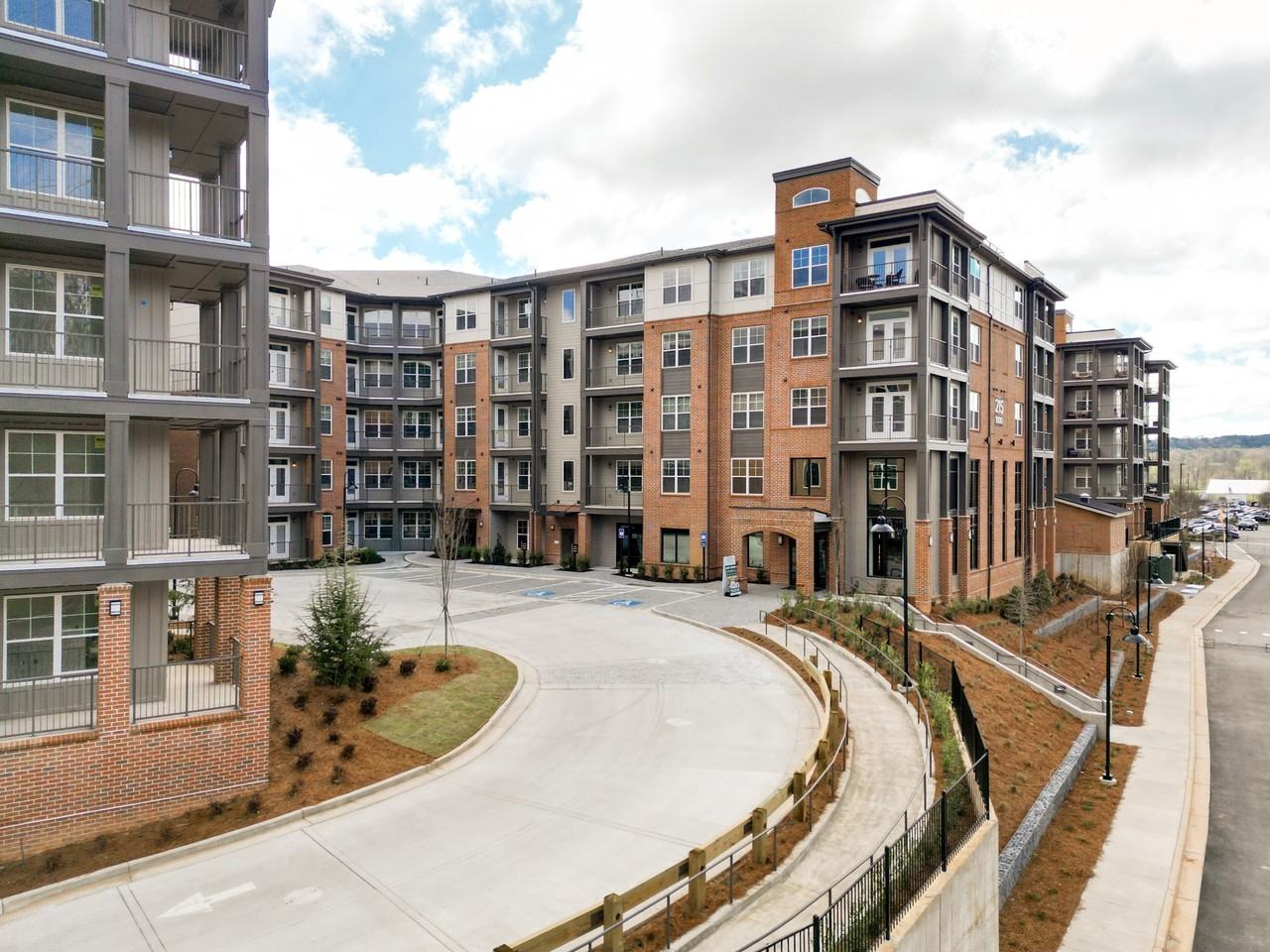 District on the Etowah Apartments - Photo 3 of 49