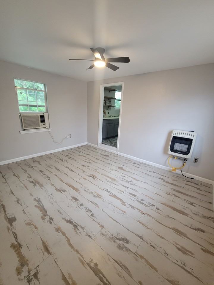 820 Nunez St #820-1-2 - Photo 3 of 21