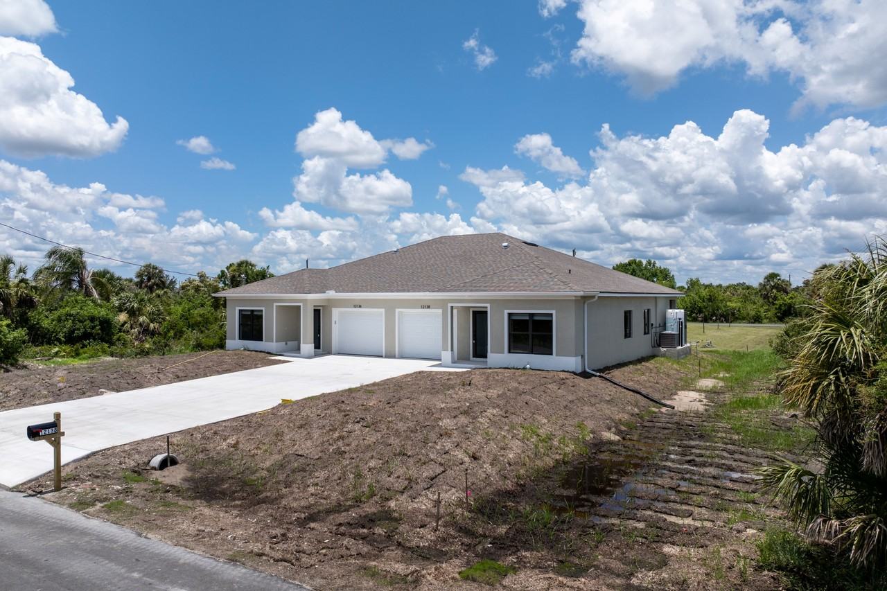 12138 Tetzel Ave #12138 - Photo 3 of 20