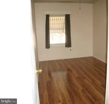 12092 Abby Rd #1stFL - Photo 2 of 6