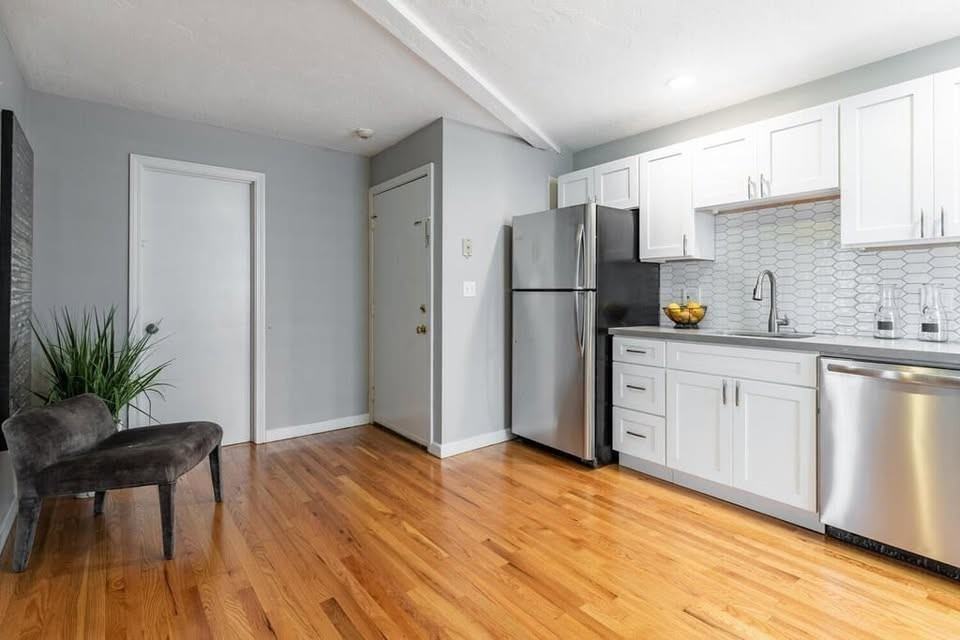 63 Lubec St #202 - Photo 4 of 15