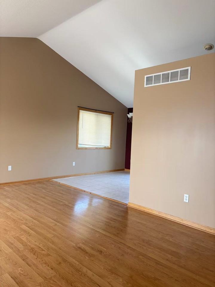 6251 Fairway Dr Nw #NA - Photo 7 of 21