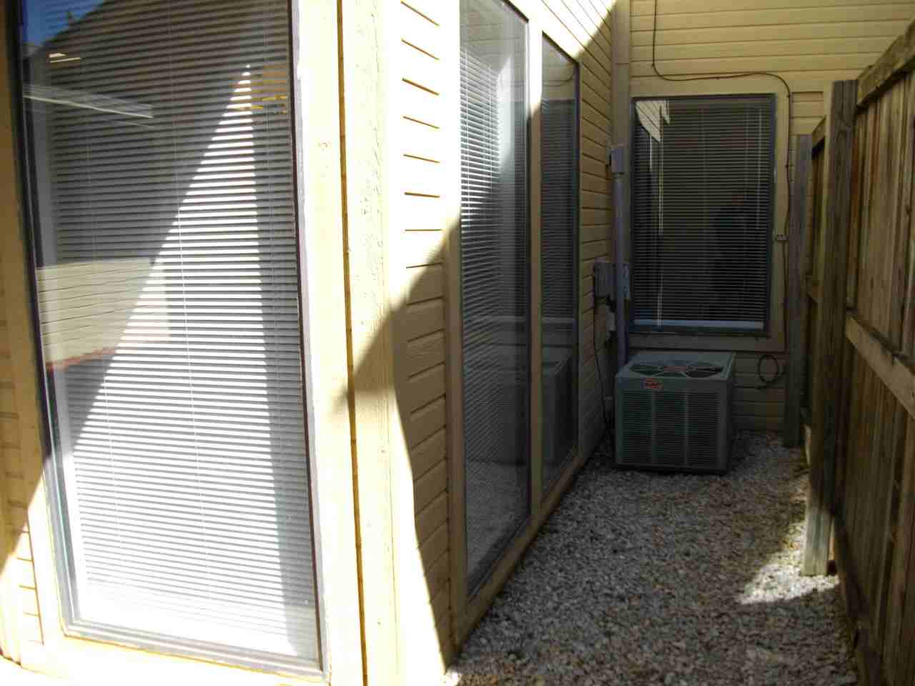 1117 Sequoyah Pl #C - Photo 5 of 21