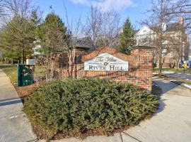 featured image of 5801 Clipper Ln Unit 404