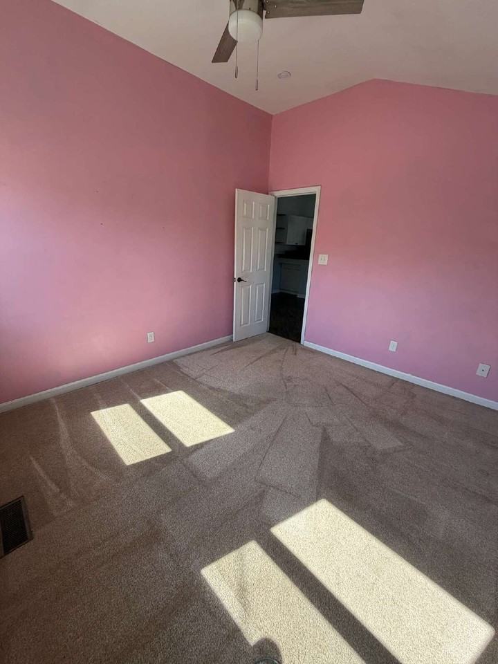 7810 East Rd - Photo 7 of 9