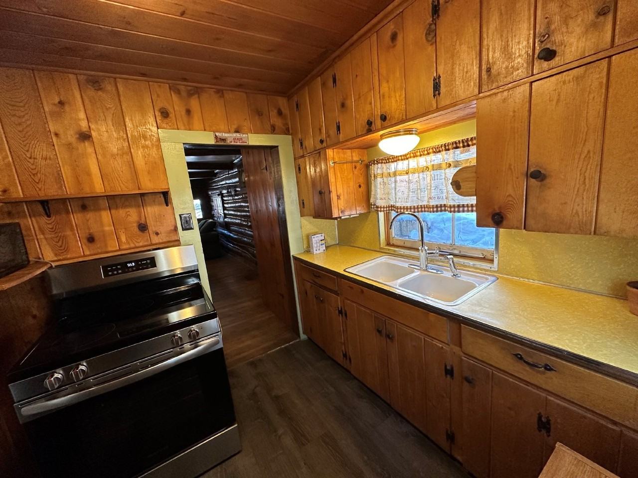 20673 Seminole Rd - Photo 3 of 13