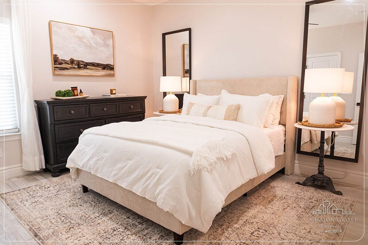 Apt #12 - Photo 4 of 8