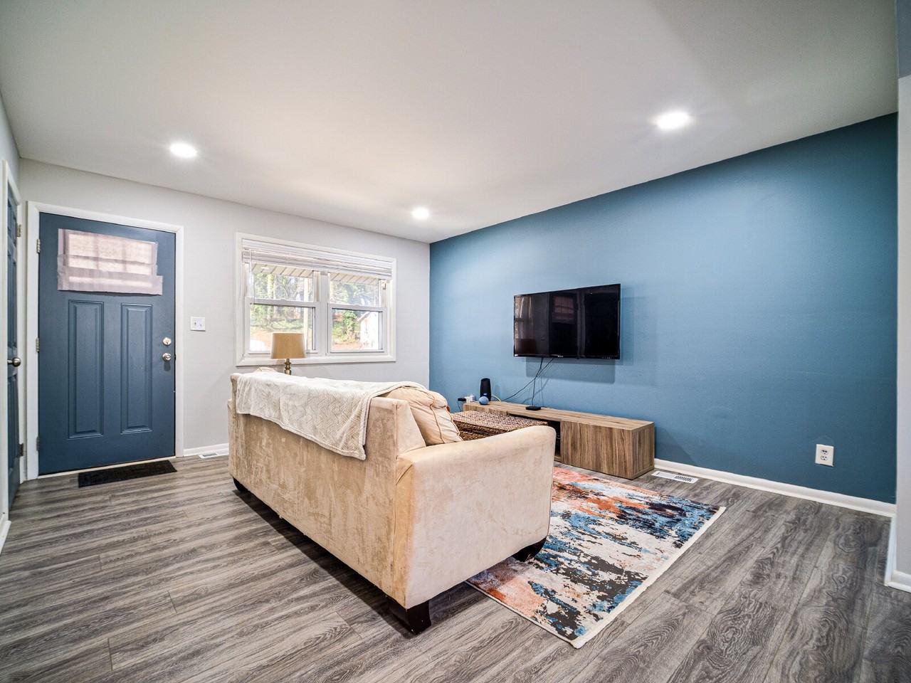 2515 Thornton Rd - Photo 6 of 24