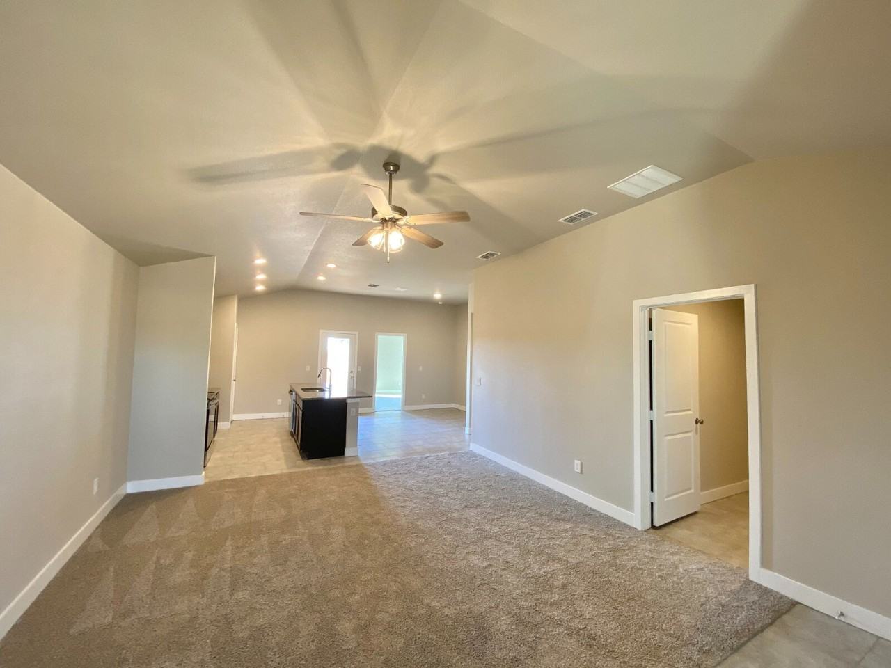 1917 140th St - Photo 2 of 16