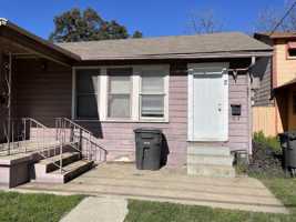 featured image of 859 Steves Ave Apt 2 #Apt 2