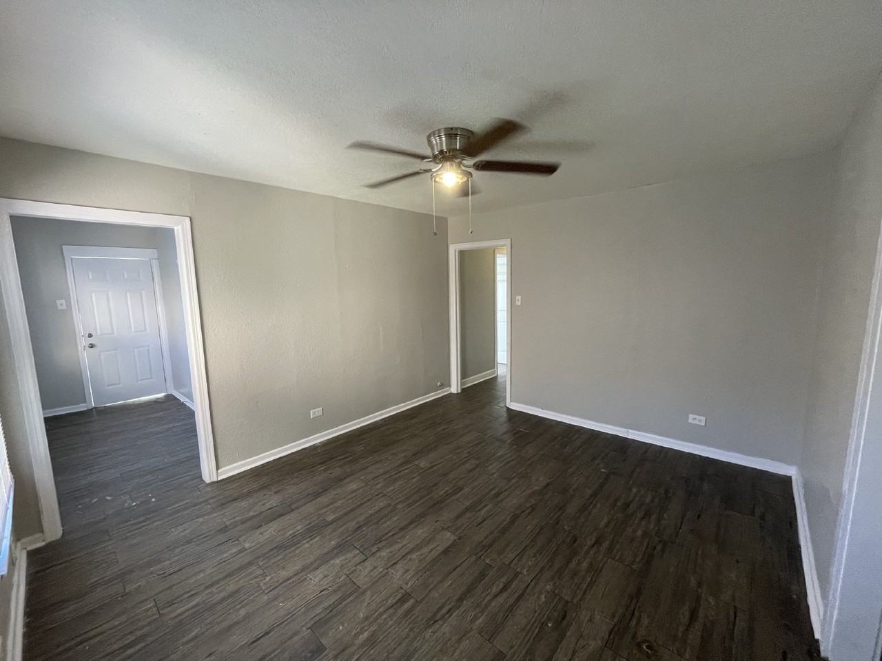 859 Steves Ave Apt 2 - Photo 7 of 12