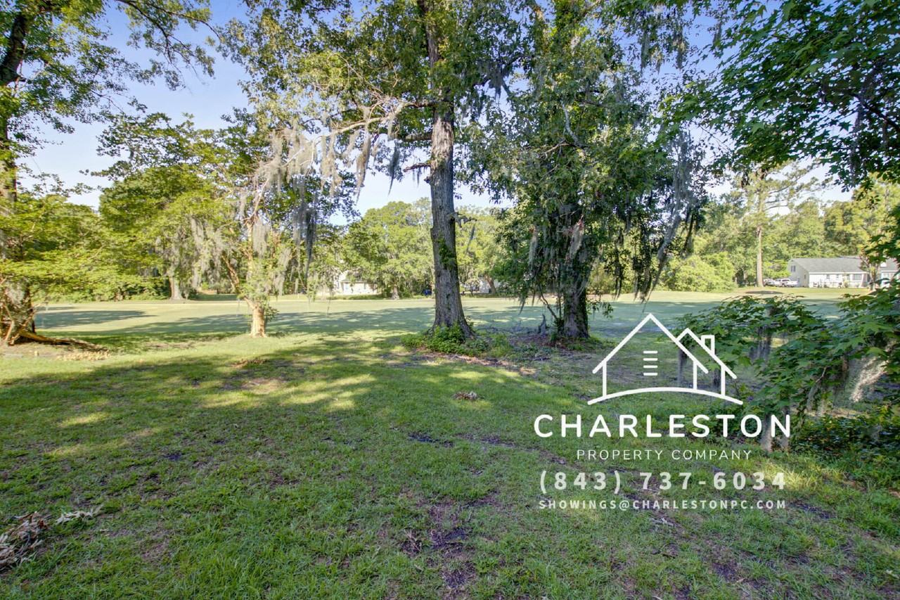 2955 Dove Haven Ct Apt G - Photo 2 of 19