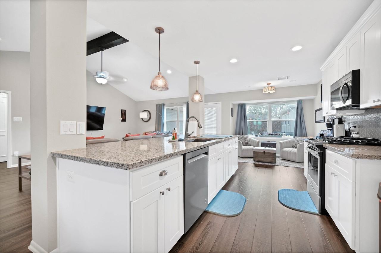 143 Bluebonnet St - Photo 6 of 31