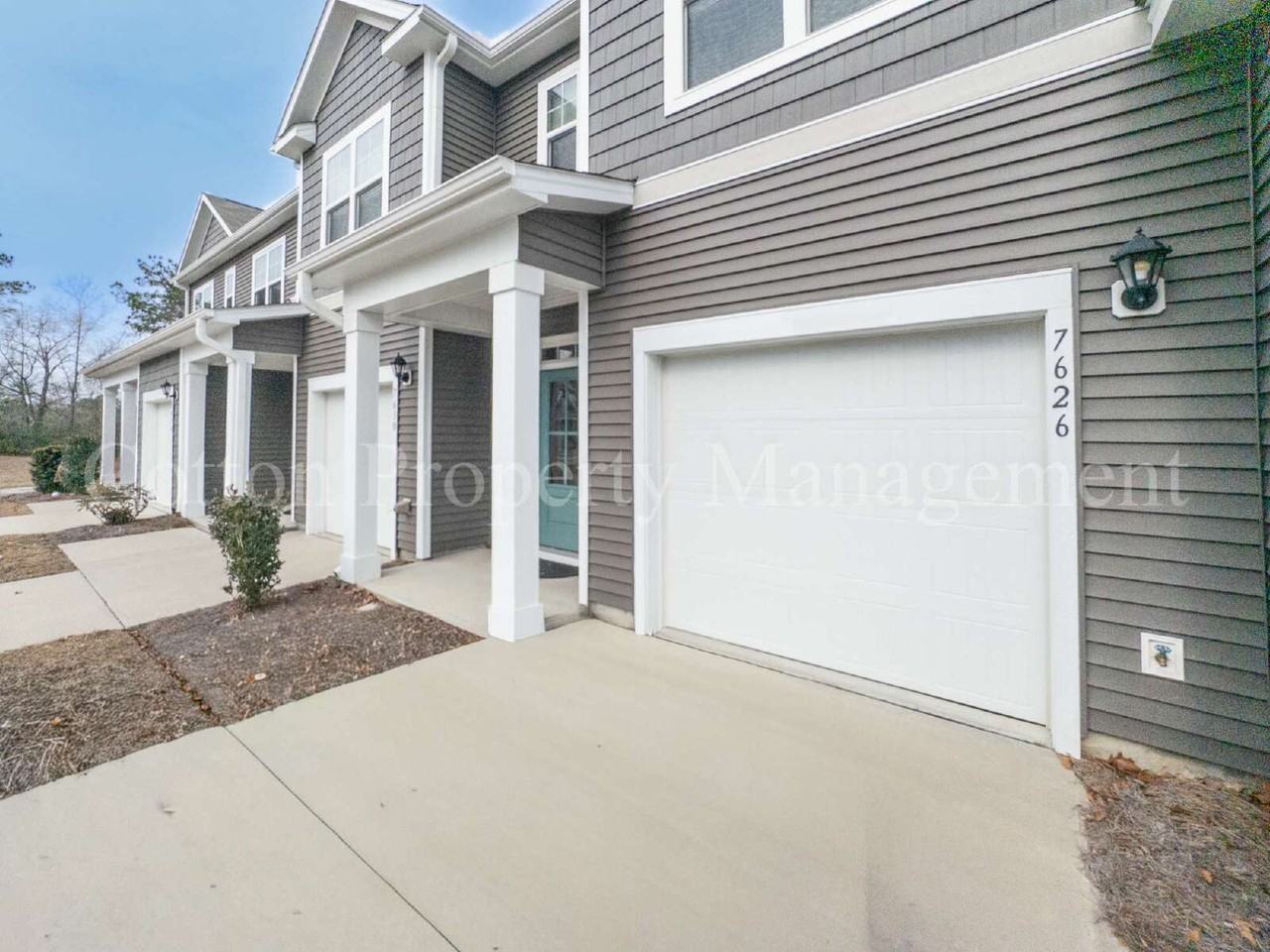 7626 Knightbell Cir - Photo 2 of 36