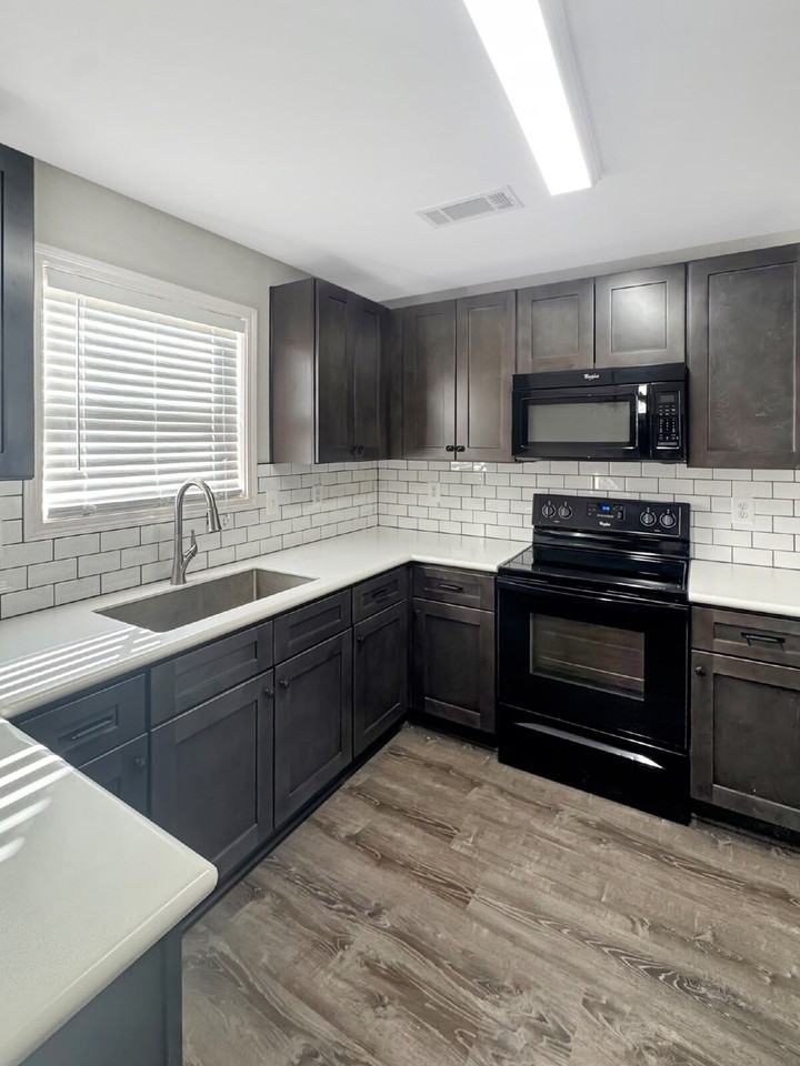 3109 Legacy Glen Path - Photo 6 of 19