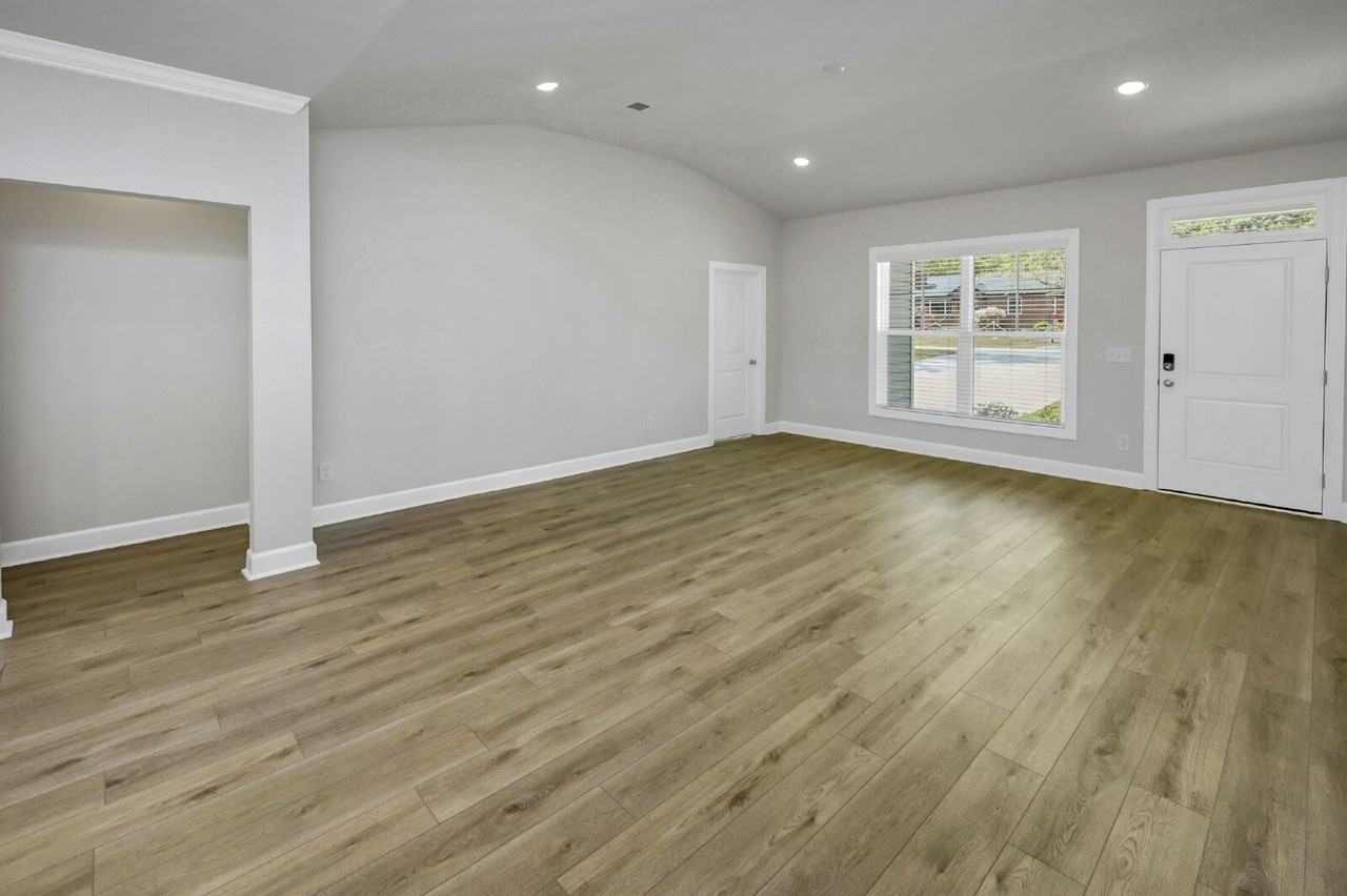 6640 Satchel Ford Rd - Photo 5 of 36