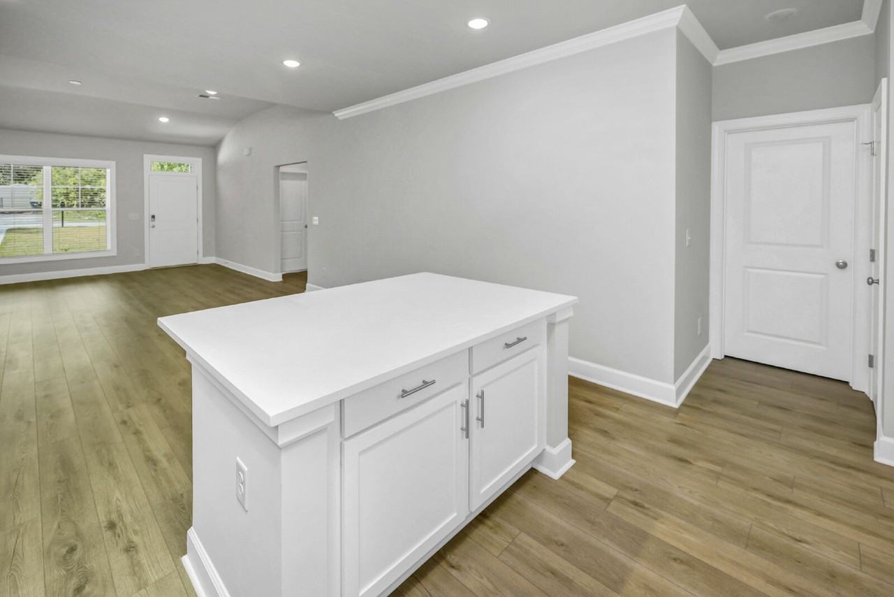 6640 Satchel Ford Rd - Photo 7 of 36