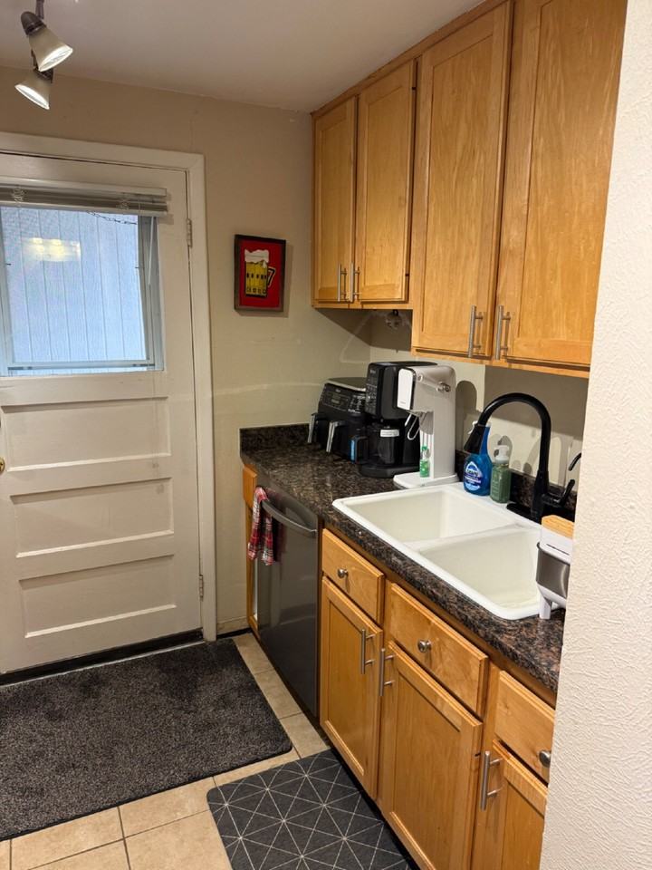 6995 W Mexico Dr - Photo 5 of 11