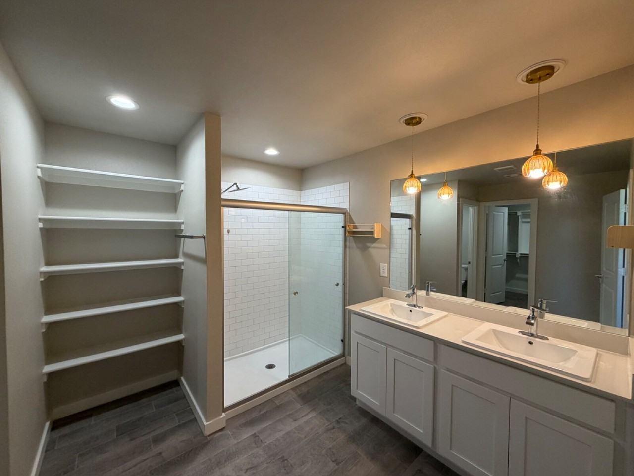 328 Ranger St - Photo 7 of 15