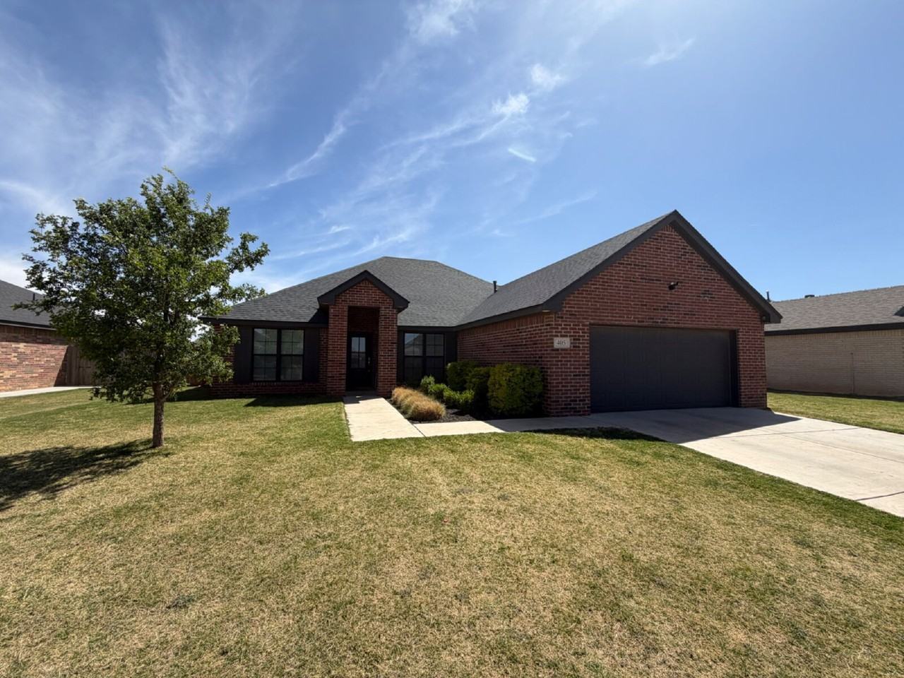 405 Ranger St - Photo 2 of 19