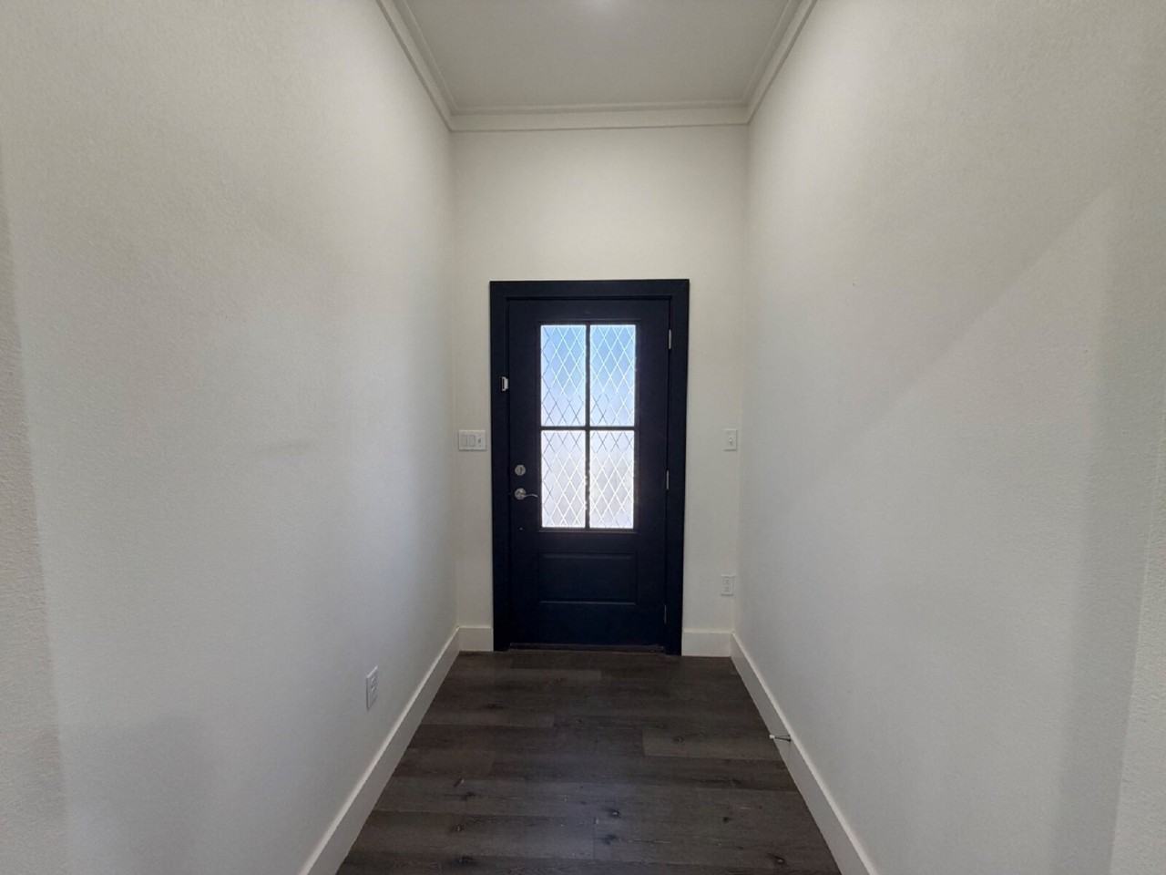 405 Ranger St - Photo 3 of 19