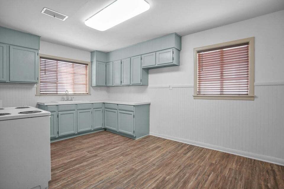 4309 31st St - Photo 6 of 27