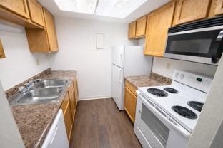 Freedom Park Apartments - Photo 1 of 1