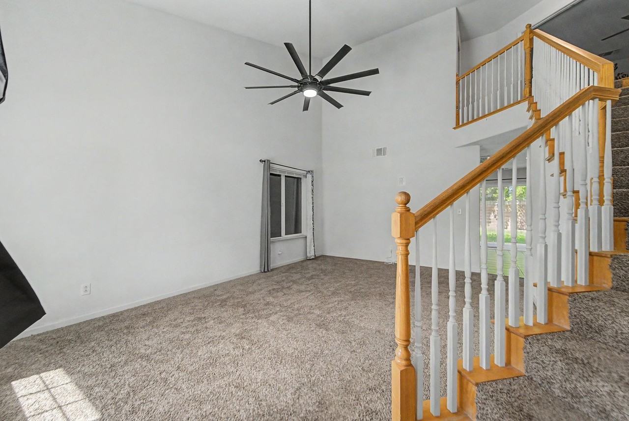 1151 John Wayne Dr - Photo 5 of 24