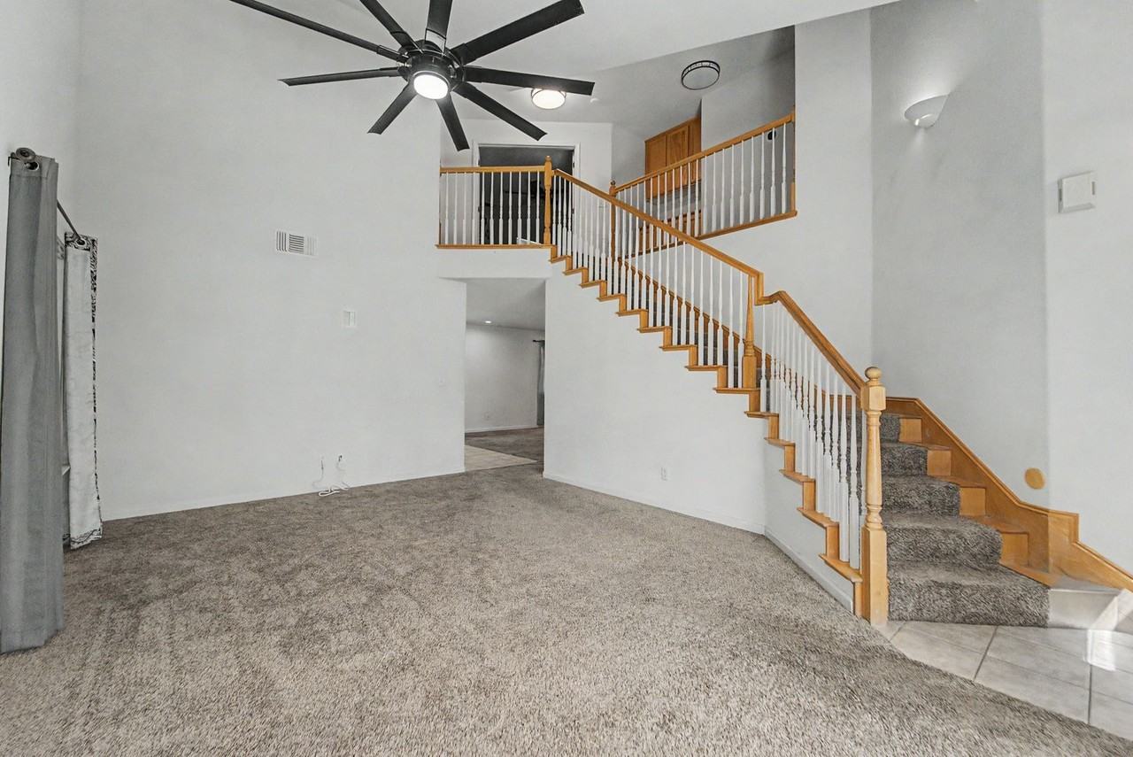 1151 John Wayne Dr - Photo 6 of 24
