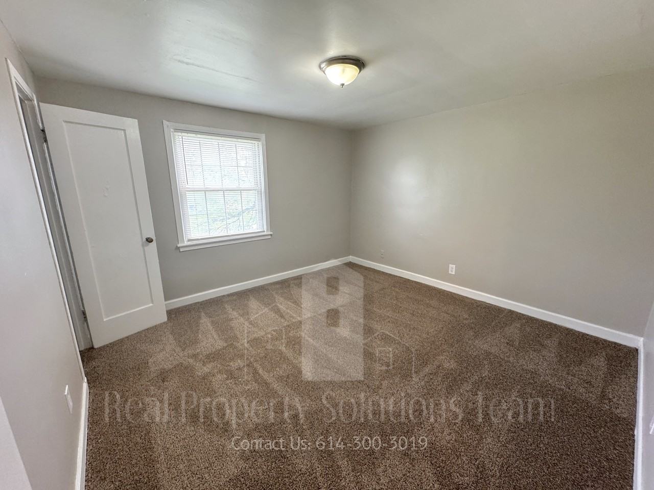 1079 South James Road - Photo 5 of 8