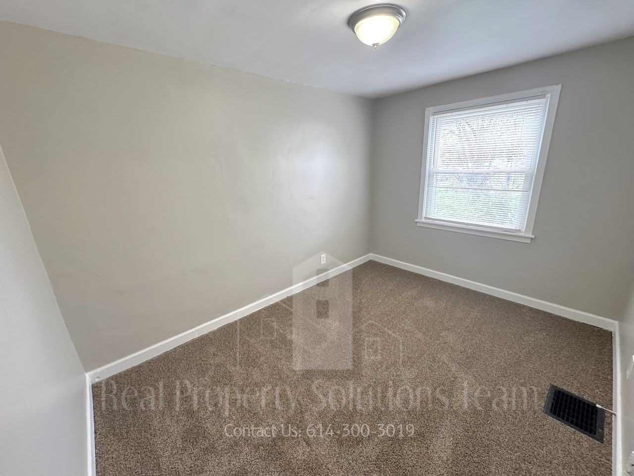 1079 South James Road - Photo 6 of 8