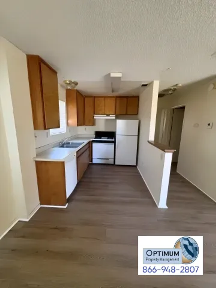 15771 Kasota Rd #10 - Photo 5 of 13
