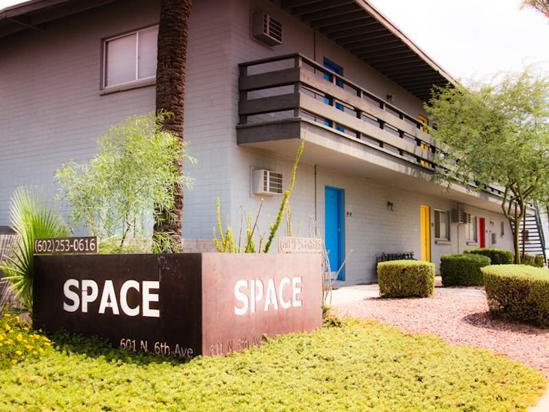 Space on 6th - Photo 6 of 50