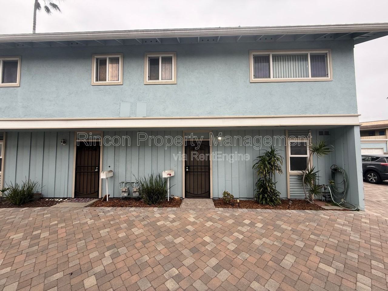 2474 Seahorse Ave - Photo 4 of 21