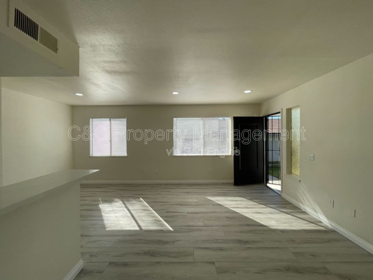 3479 20th St - Photo 6 of 19