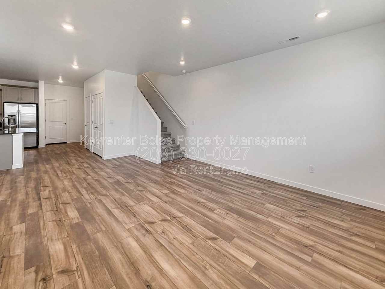 4100 W Cirrus Ln - Photo 3 of 17