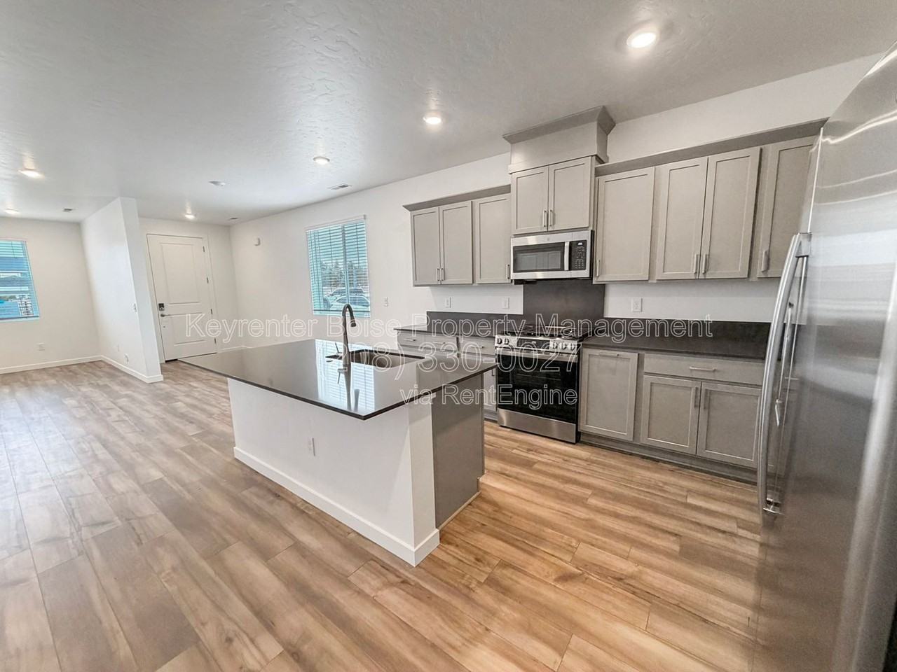 4100 W Cirrus Ln - Photo 5 of 17