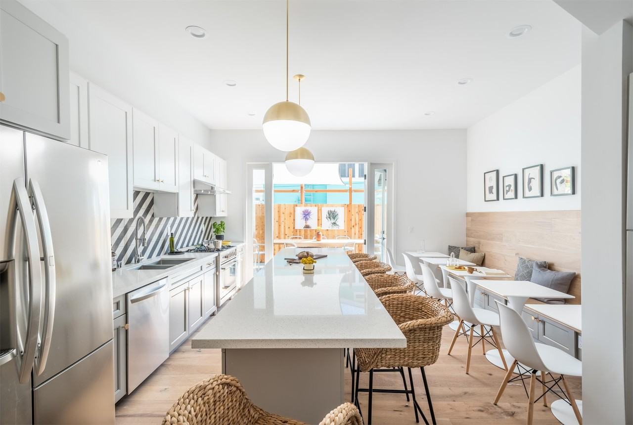 133 S Avenue 56 - Photo 2 of 17