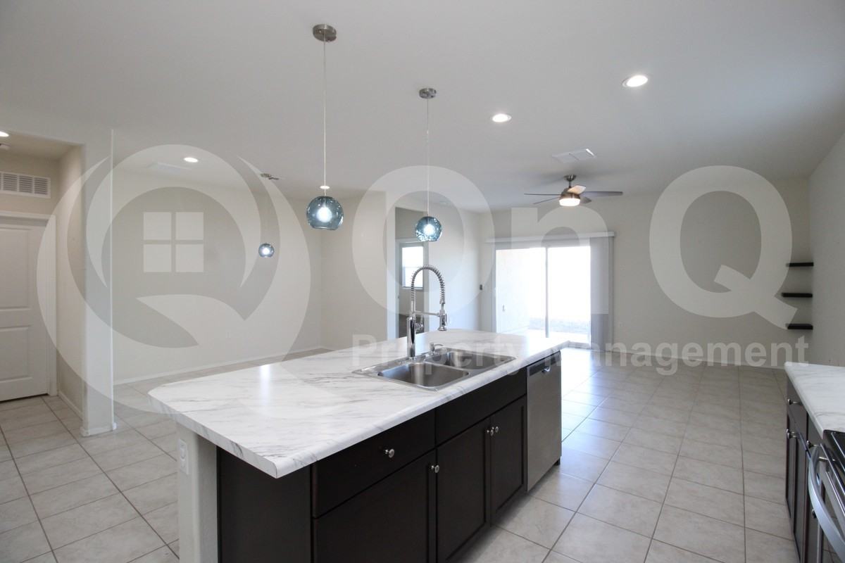 4516 W Cinnamon Ave - Photo 7 of 24