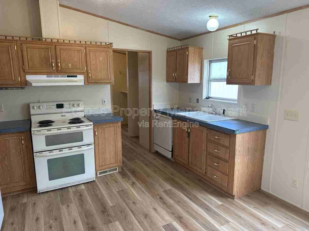 187 Honeysuckle Cir - Photo 6 of 28