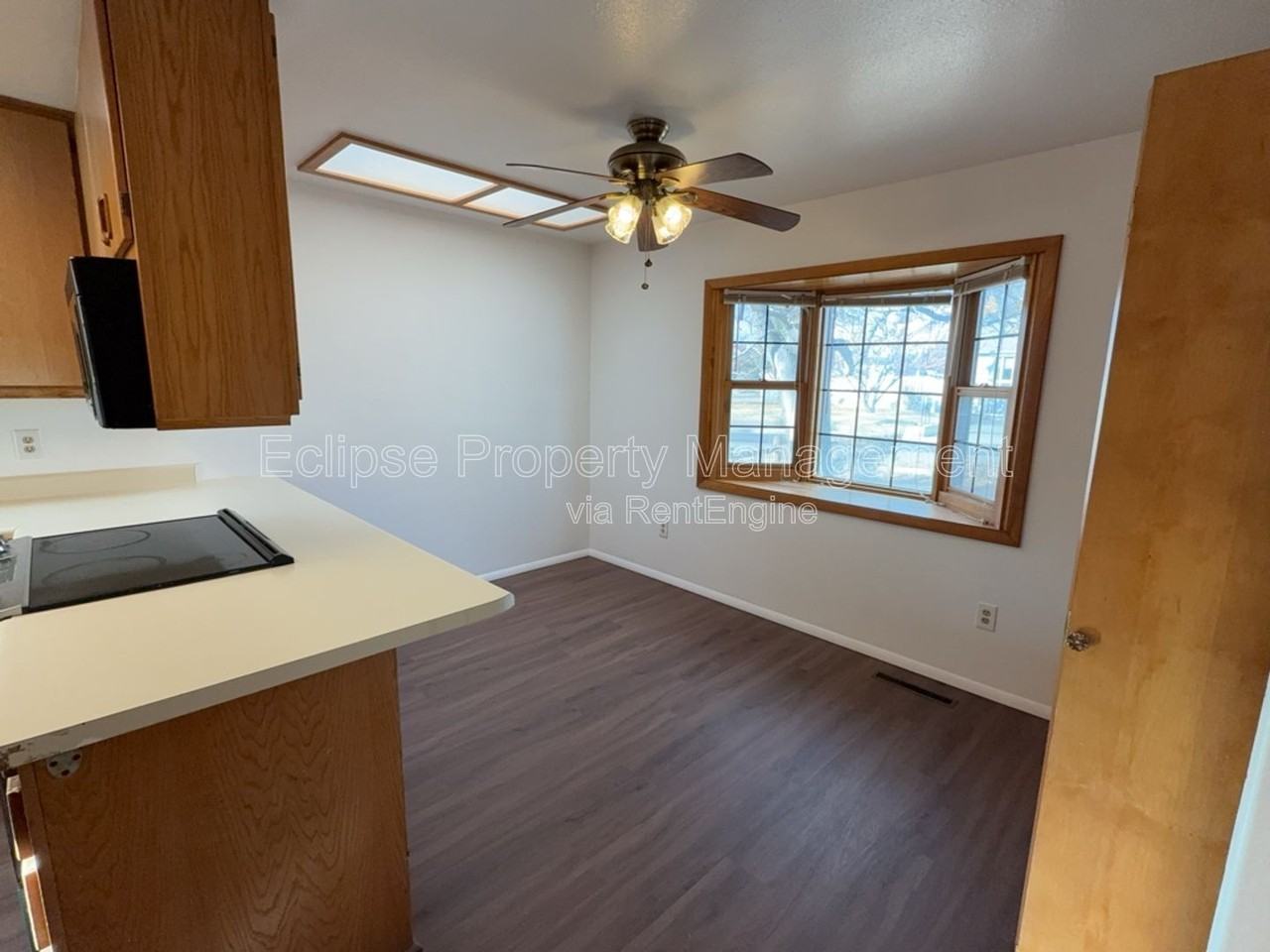 1725 Glenwood Ave - Photo 5 of 37