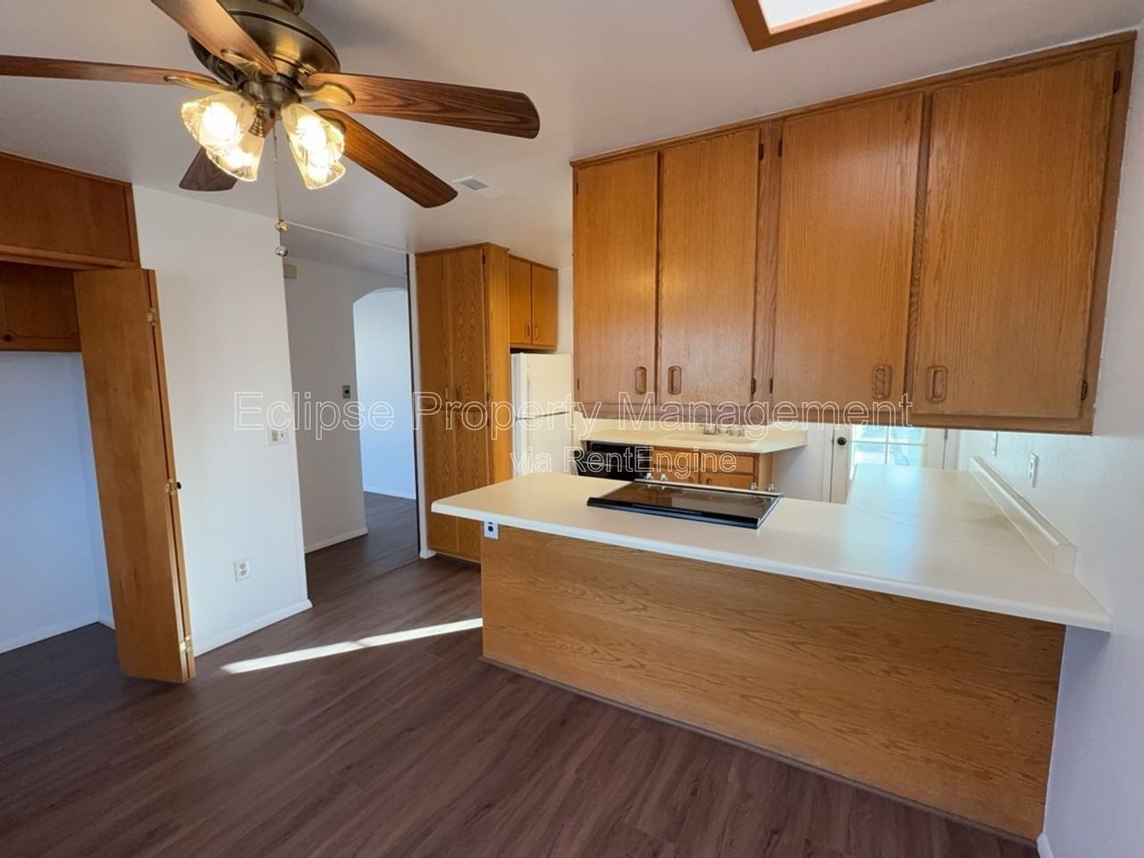 1725 Glenwood Ave - Photo 7 of 37