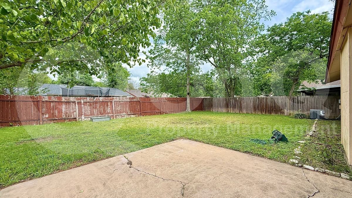 12112 Old Stage Trl - Photo 3 of 21