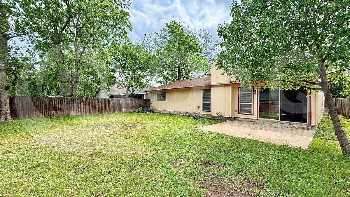 12112 Old Stage Trl - Photo 4 of 21