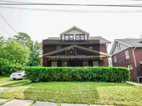 242 Park Ave Sw - Photo 1 of 1