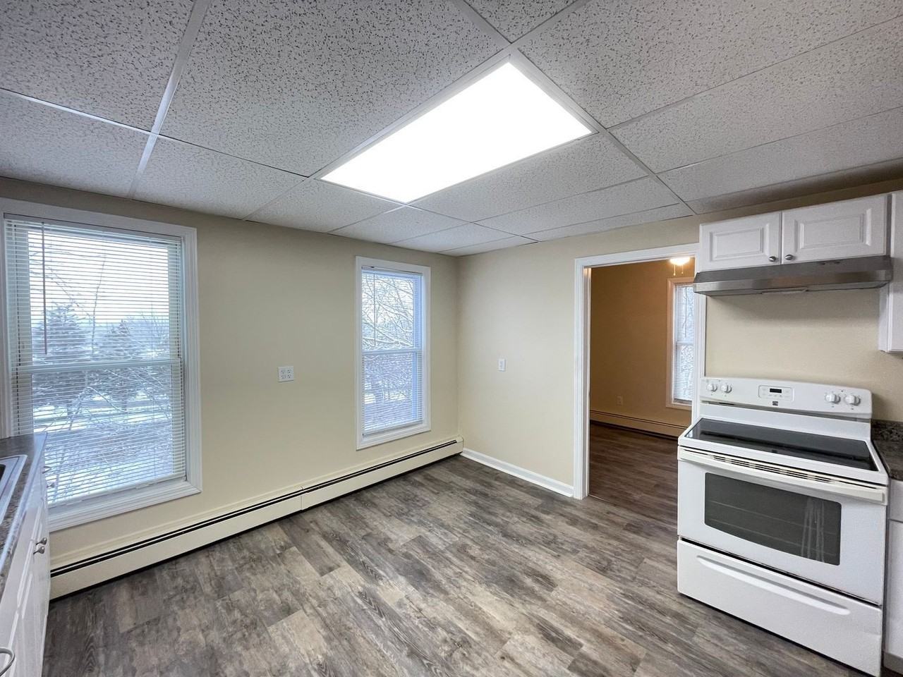 39 Ferry St #4 - Photo 2 of 18
