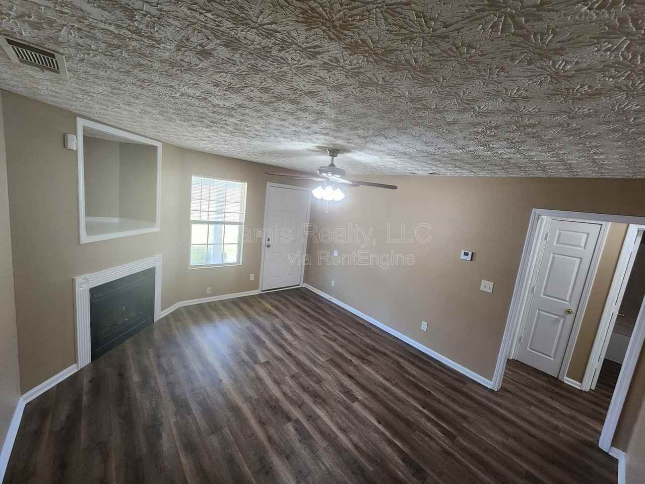 7266 Tiderace Ct - Photo 5 of 18